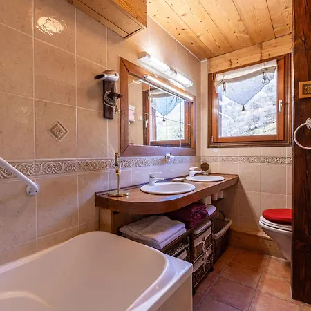 Le Genepi Les Menuires Val Thorens Chalet Praranger