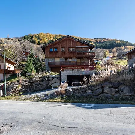 Le Genepi Les Menuires Val Thorens Chalet Praranger
